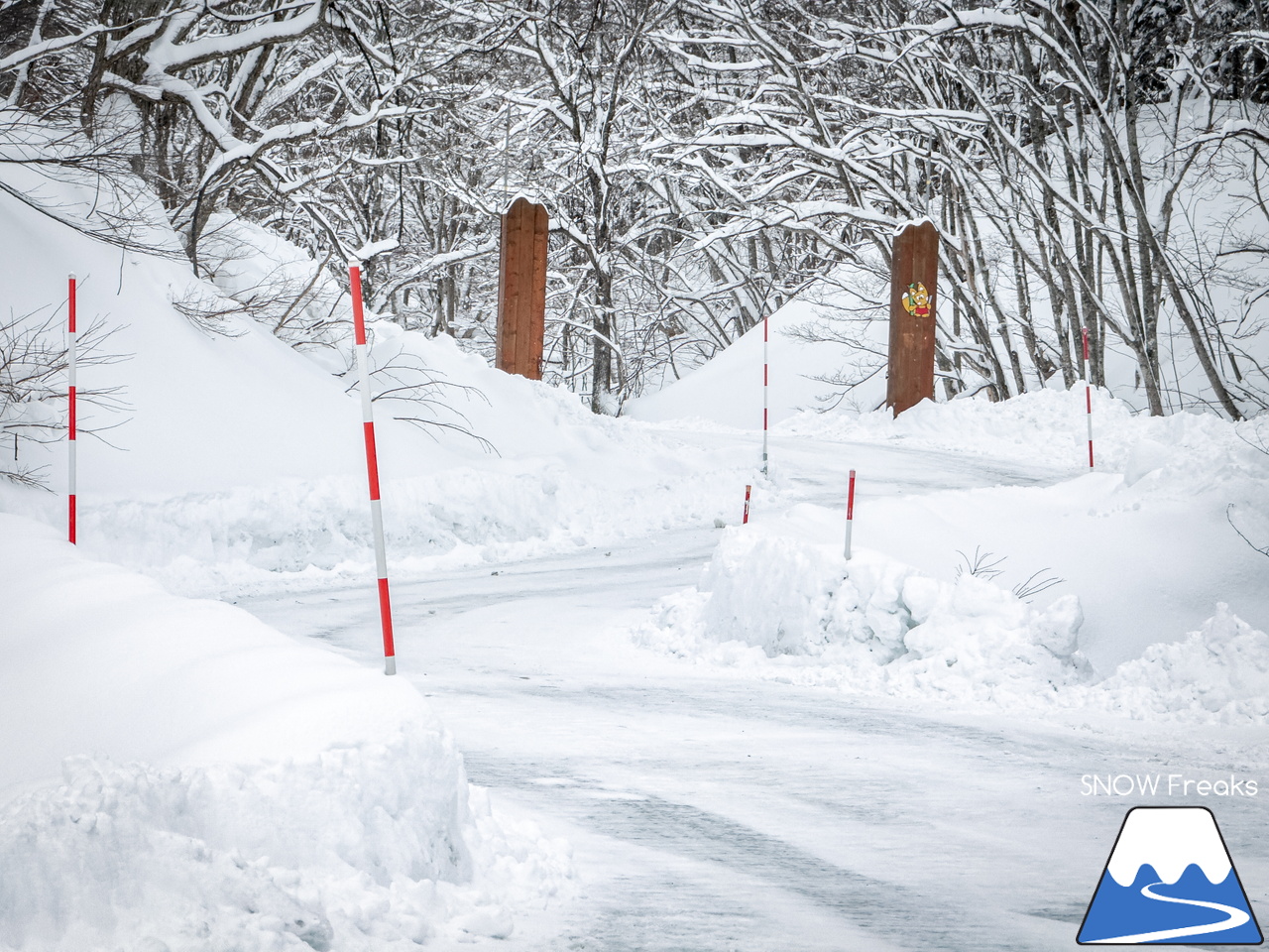 暑寒別岳スキー場｜日本海を眺めながら、2026年滑り初め！皆様、今年もどうぞよろしくお願いいたします。